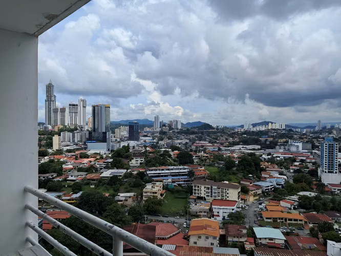 EDISON PARK - VIVENDI TOWERS - 3 RECAMARAS + BALCON + PISO ALTO