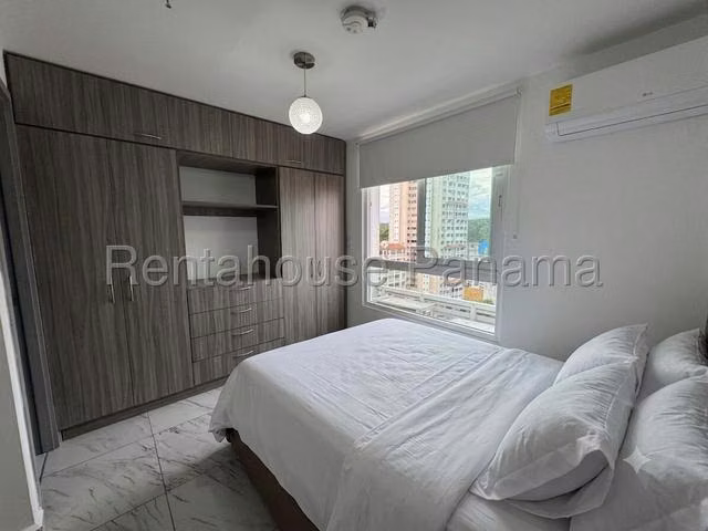 SE alquila apartamento amoblado en Bella Vista