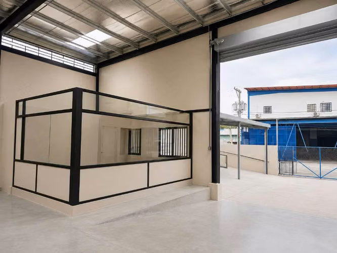 Galera en venta rio abajo - precio oportunidad