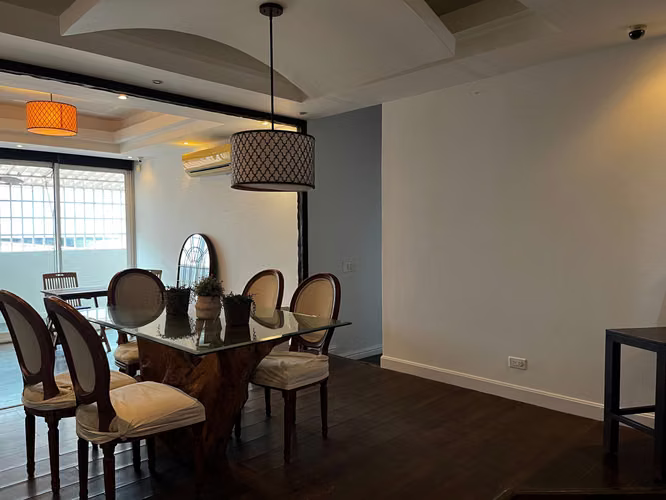 Apartamento en Via España I con balcón y remodelado - Imagen 3