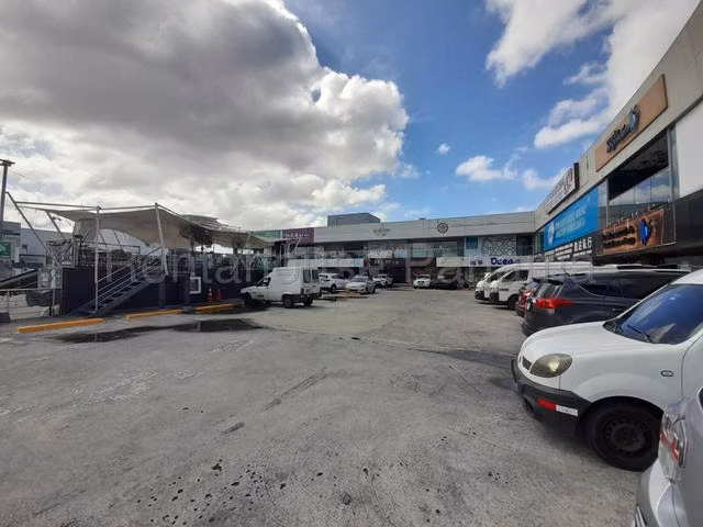 Alquiler de local comercial en Planta Baja-Altos de Panamá