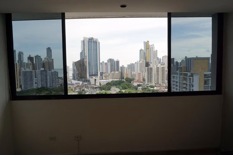 Apartamento Amoblado 192 m² con Vista al Mar – PH Vista Pacífica | 3 Recámaras, Piso Alto - Imagen 1