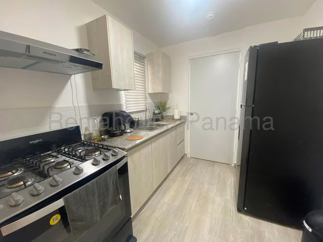 ALQUILER DE CASA EN VISTA ALEGRE ABS