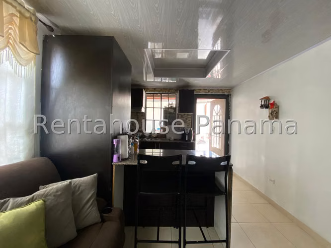 ALQUILER DE CASA EN VISTA ALEGRE ABS