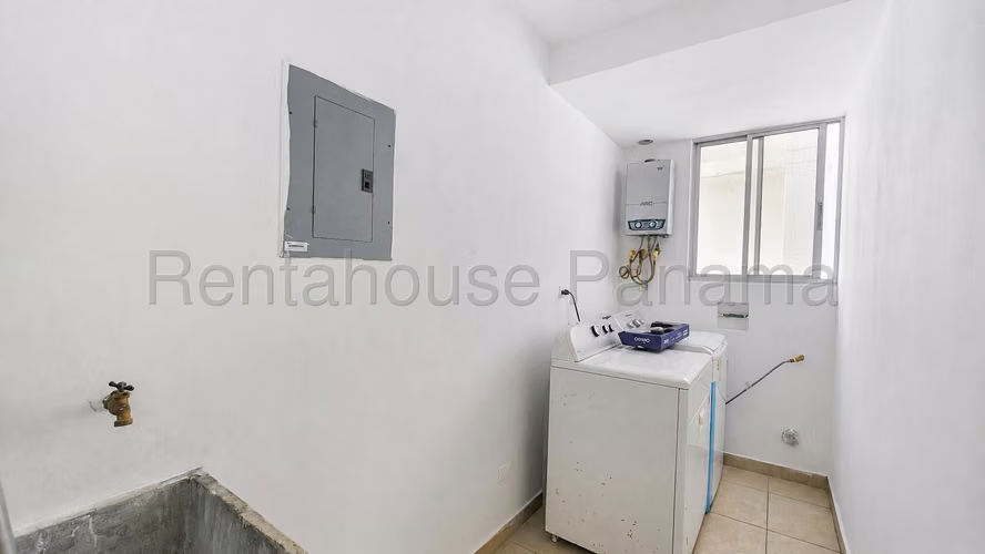 Vendo Apartamento en la 12 de Octubre Pueblo Nuevo MS - Imagen 14