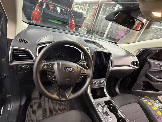 Vendo Ford Edge 2021 en excelentes condiciones - Imagen 6