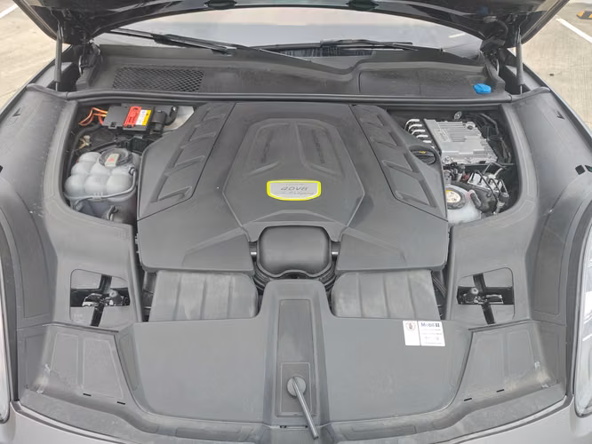 Porsche Cayenne Turbo S E-Hybrid Coupe - Imagen 16