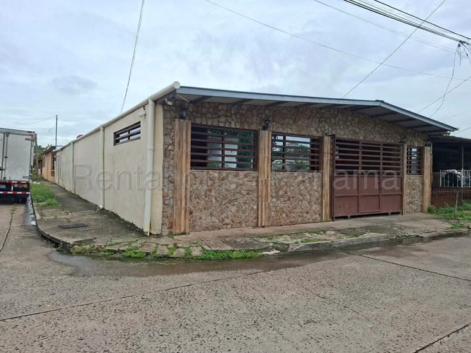 VENTA DE CASA EN DON BOSCO DDB27-1066