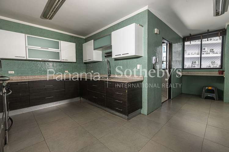 Apartamento en Alquiler/Venta en Avenida Balboa | PH Los Delfines | Vista al Mar