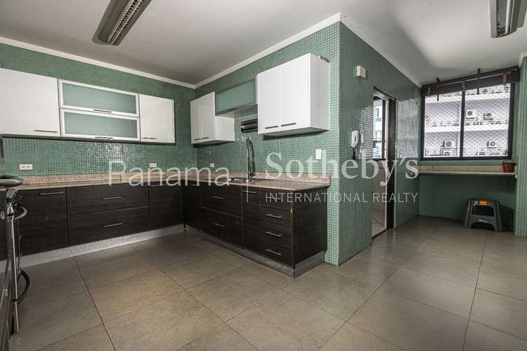 Apartamento en Alquiler/Venta en Avenida Balboa | PH Los Delfines | Vista al Mar