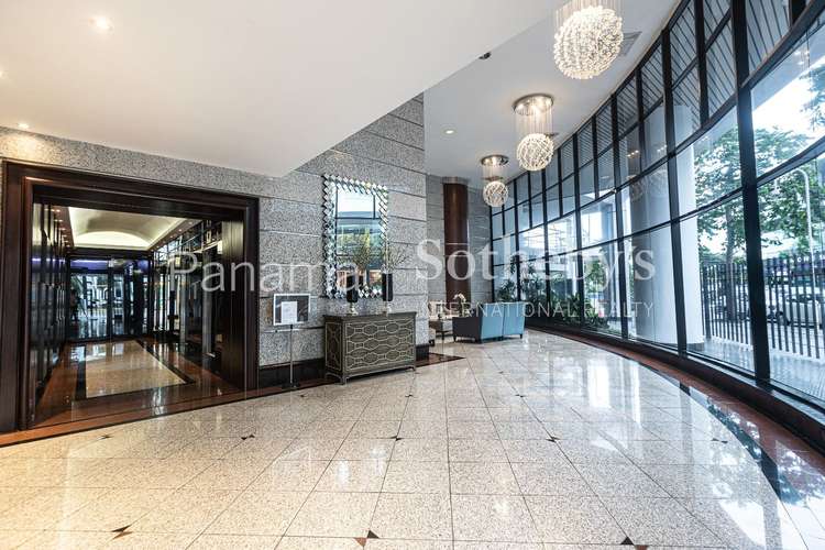 Apartamento en Alquiler/Venta en Avenida Balboa | PH Los Delfines | Vista al Mar