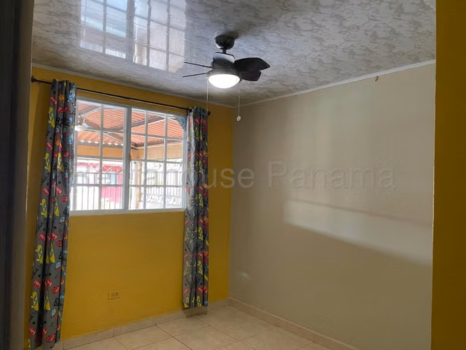 VENTA DE CASA EN CHORRERA DDB26-8892