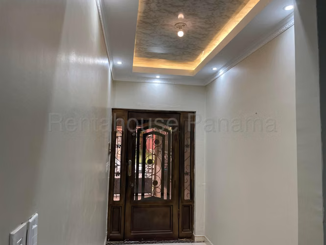 VENTA DE CASA EN CHORRERA DDB26-8892