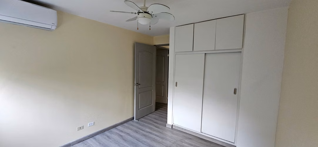 Apartamento en PH Belview Torre 200 - Imagen 3