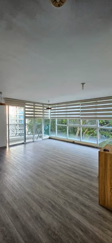 Apartamento en PH Belview Torre 200