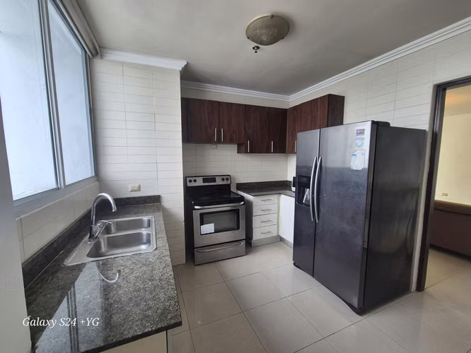 ALQUILER DE APARTAMENTO EN SAN FRANCISCO PISO ALTO - Imagen 5