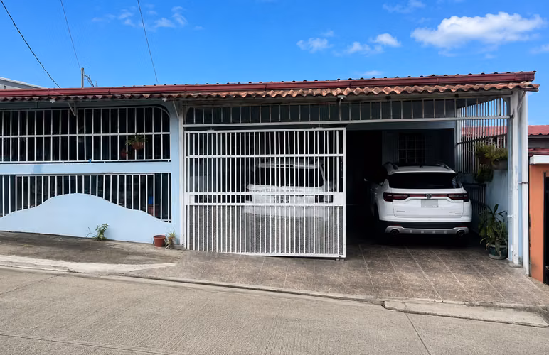 VENTA DE CASA EN CERRO VIENTO