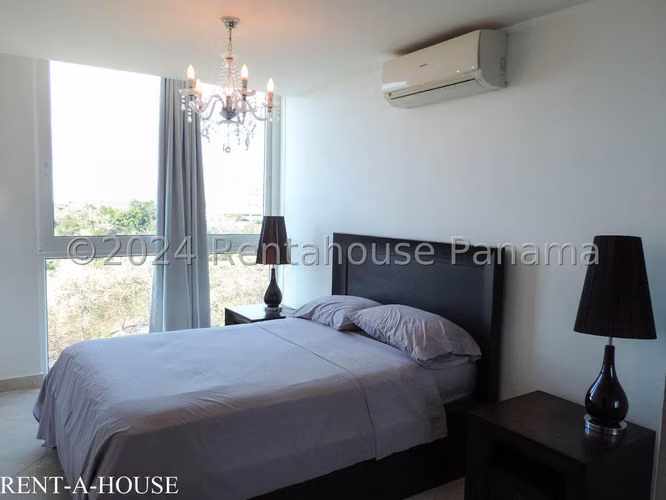 Apartamento en Venta en Coronado.