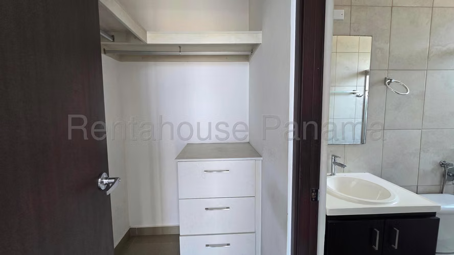 Se Vende Apartamento en Hato Pintado EH - Imagen 11