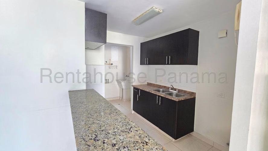 Se Vende Apartamento en Condado del Rey EH - Imagen 5