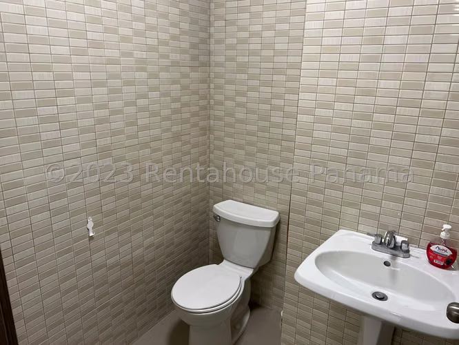 Local en Venta en Ancon. - Imagen 9