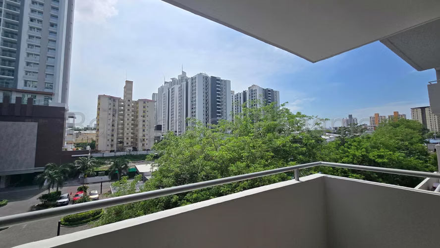 Se Vende Apartamento en Condado del Rey EH - Imagen 5