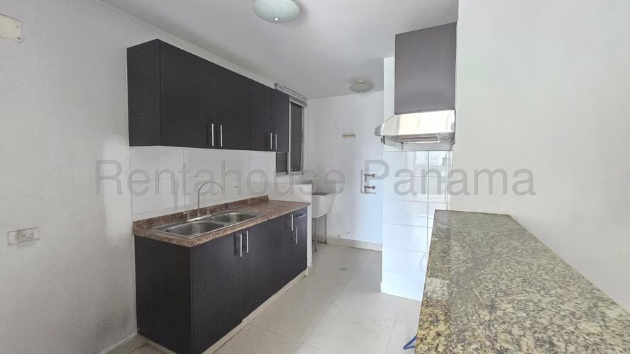 Se Vende Apartamento en Condado del Rey EH - Imagen 6