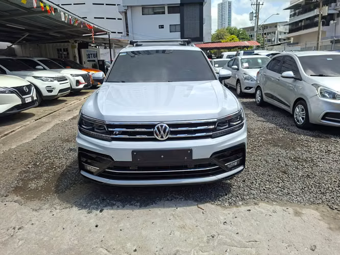 Volkswagen Tiguan 2019 - Imagen 2