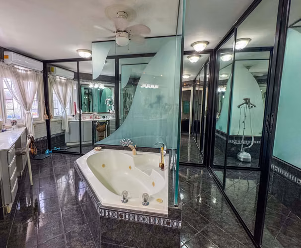 RESIDENCIA EXCLUSIVA EN DOS MARES