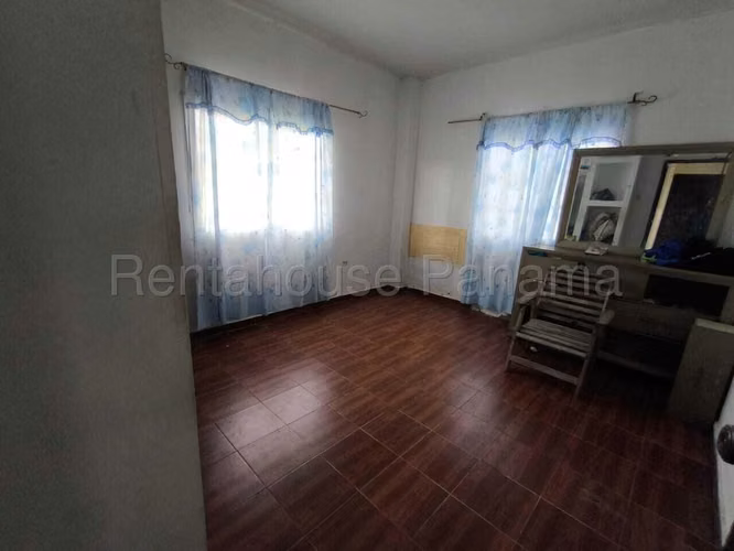 Se Vende Terreno en Parque Lefevre EH