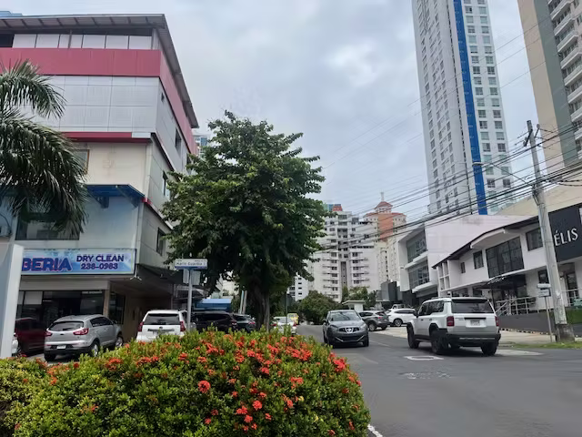 Venta de Propiedad con Potencial Comercial en San Francisco - Imagen 4