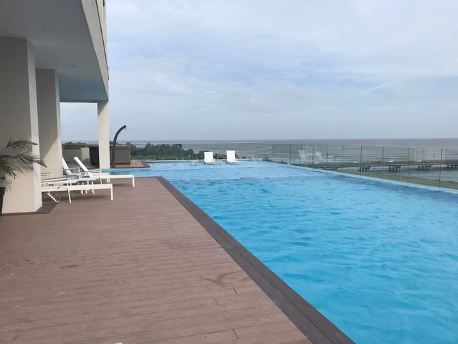 Apartamento 3 Recámaras Vista Al Mar Con Depósito y 2 Parking | 184 m² | Costa del Mar