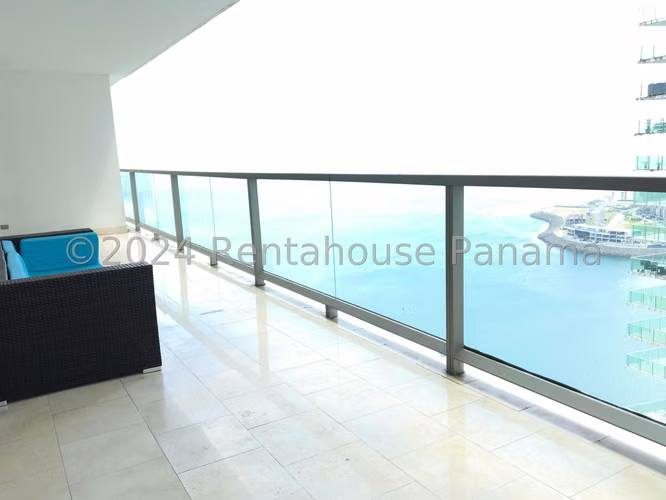 Apartamento Amoblado Frente Al Mar Con Vista a la Bahía | 153 m² | Punta Pacífica - Imagen 4