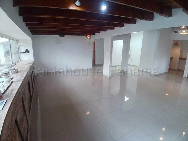 ALQUILER DE LOCAL COMERCIAL EN CALLE 50 - Imagen 8