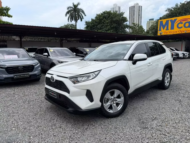 TOYOTA RAV4 2021 AUTOMATICO IMPECABLE