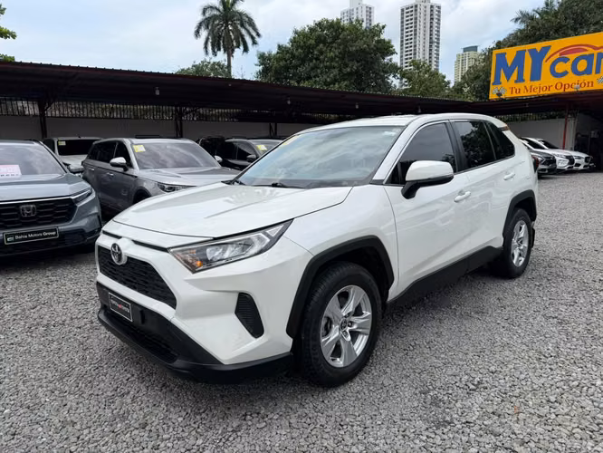 TOYOTA RAV4 2021 AUTOMATICO IMPECABLE - Imagen 2
