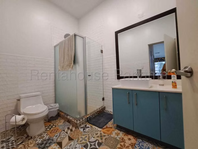  Oficina Moderna en Venta en San Francisco | GC