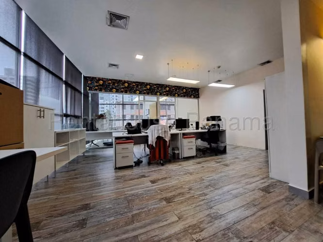  Oficina Moderna en Venta en San Francisco | GC