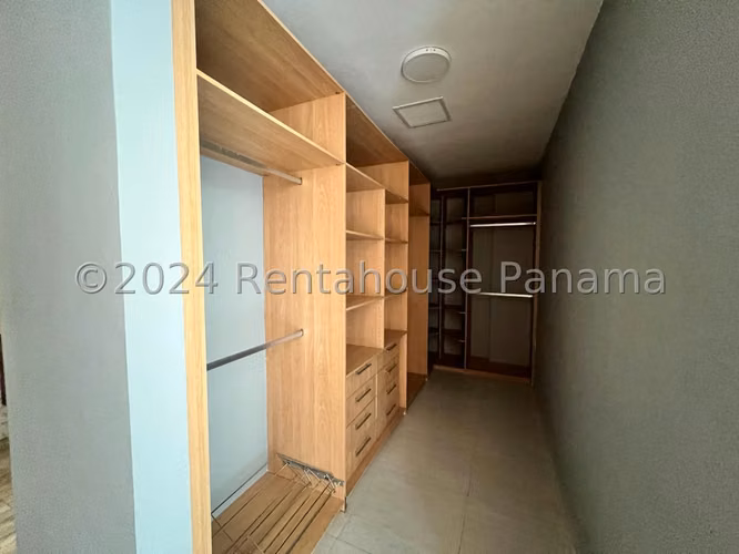 Vendo Casa en Costa Sur COSTA ESMERALDA OF26-2777