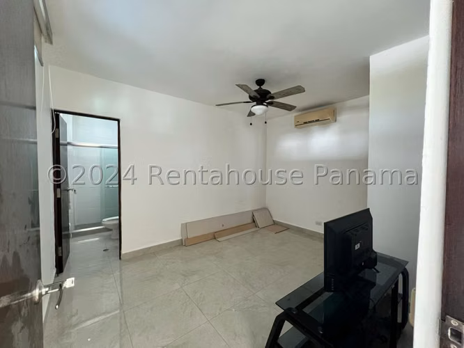 Vendo Casa en Costa Sur COSTA ESMERALDA OF26-2777