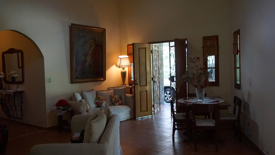 Vendo Casa en El VALLE DE ANTON OF25-986
