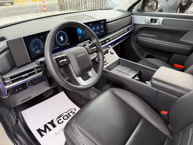 HYUNDAI SANTAFE 2025 IMPECABLE COMO NUEVO - Imagen 9