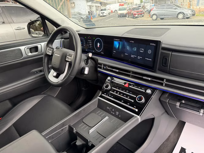 HYUNDAI SANTAFE 2025 IMPECABLE COMO NUEVO - Imagen 11