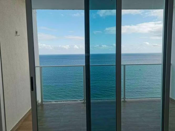 En Venta Apto en H2O Av Balboa $184,000 - Imagen 3