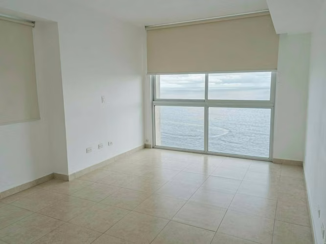 En Venta Apto en H2O Av Balboa $184,000 - Imagen 8