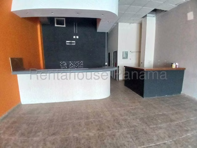 ALQUILER DE LOCAL COMERCIAL EN BRISAS DEL GOLF - Imagen 15
