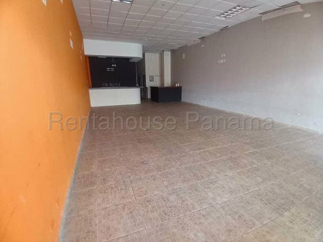 ALQUILER DE LOCAL COMERCIAL EN BRISAS DEL GOLF - Imagen 16