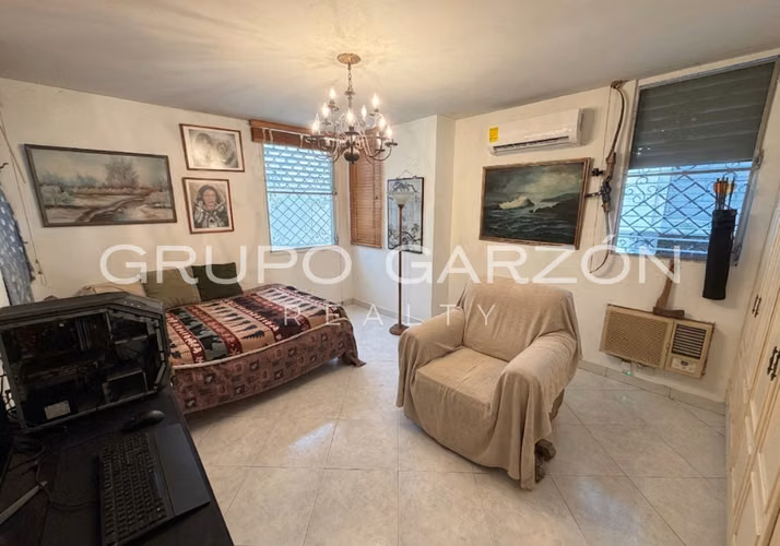 Venta de apartamento en El Carmen (PH Edificio Guadalupe)