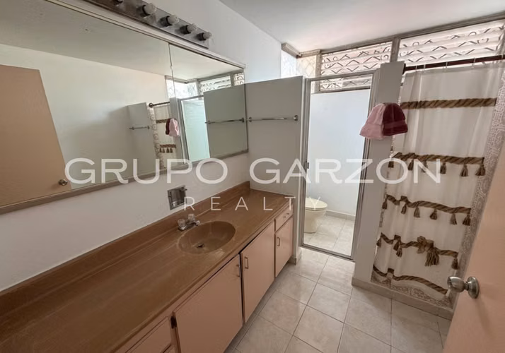 Venta de apartamento en El Carmen (PH Edificio Guadalupe)