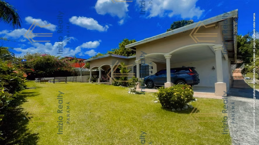 SE ALQUILA CASA CON PISCINA, LAS COLINAS, CAPIRA